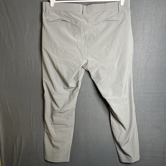 Fabletics The Only Pants Mens Light Gray Performance Golf Stretch sz 32/30 - Picture 5 of 10